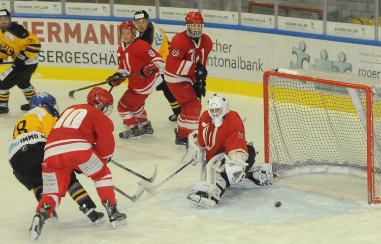 Einer der raren Glücksmomente: Wilen-Neunforn trifft zum zwischenzeitlichen 3:8. Einer der raren Glücksmomente: Wilen-Neunforn trifft zum zwischenzeitlichen 3:8.