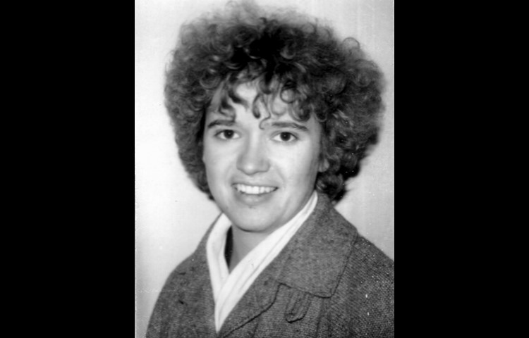 Das Bewerbungsfoto, als sie sich 1979 als Lehrerin bewarb.