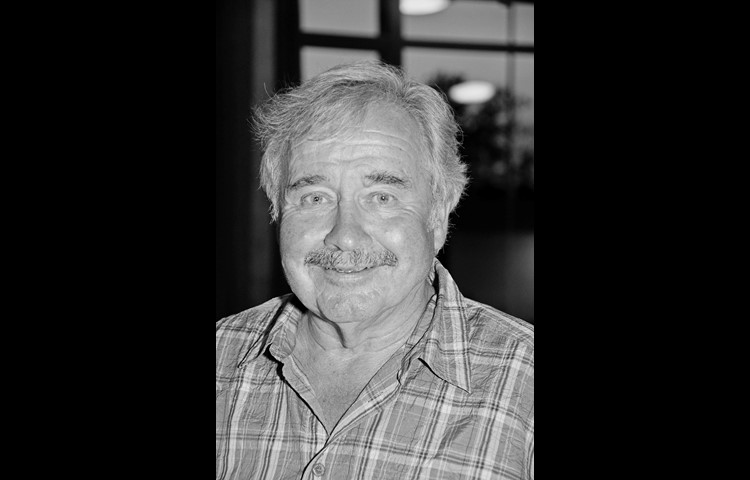 «Es klingt spannend», meint auch Pensionär Bruno Hefti (72) zum Experiment mit dem bedingungslosen Grundeinkommen. Auch wenn er selber finanziell wohl nicht davon profitieren würde, sei er dem Experiment gegenüber nicht per se negativ eingestellt. Dass das Thema zu reden gibt, findet er gut: «Es war interessant, wie wir alle sofort zu diskutieren begannen.»