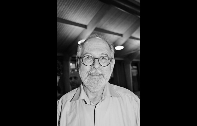 Daniel Grob (64) war der Erste, der sich am Dienstagabend meldete. Obwohl er noch sehr wenig über das Projekt weiss und das Design des Experiments nicht kenne, würde er zum jetzigen Zeitpunkt wohl mitmachen. «Rheinau ist für einen Feldversuch die richtige Gemeinde», meint er, der die Interessengruppe für ein Museum auf der Klosterinsel präsidiert.