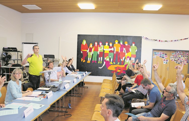 Zur letzten rein schulinternen Rechnungsversammlung des Stammertals erschienen 22 Stimmberechtigte. Zur letzten rein schulinternen Rechnungsversammlung des Stammertals erschienen 22 Stimmberechtigte.