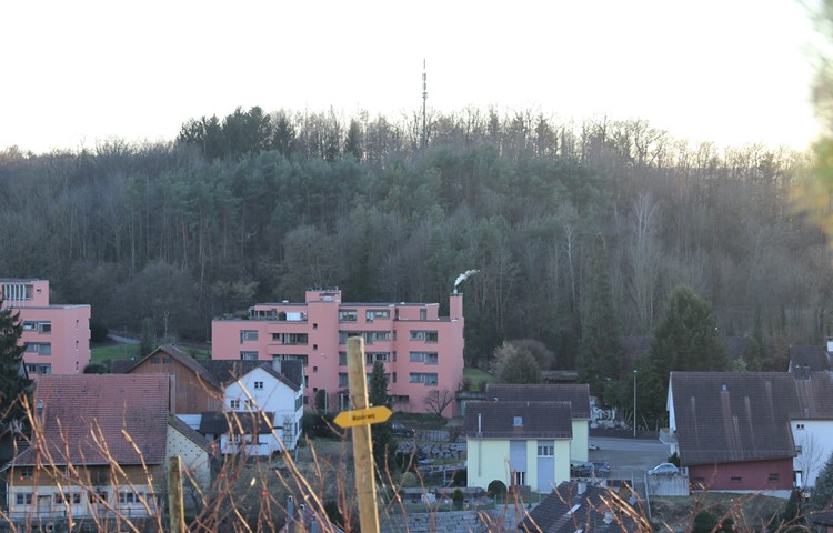 Blick vom Müli- auf den Isenberg. Blick vom Müli- auf den Isenberg.