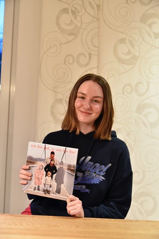 Lynn Wetzel setzte ihr Bilderbuch über das «Innere Kind» als Fotobuch um. Lynn Wetzel setzte ihr Bilderbuch über das «Innere Kind» als Fotobuch um.