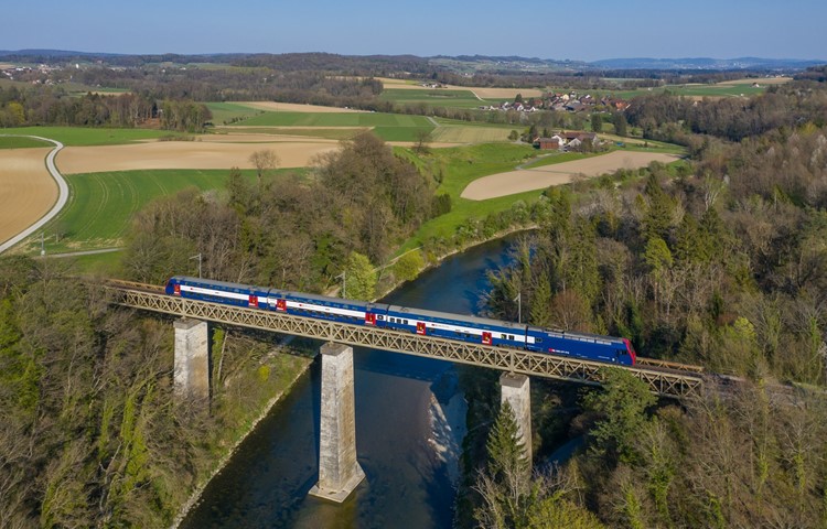 In den Sommerferien 2024 gesperrt: Thurbrücke Andelfingen. In den Sommerferien 2024 gesperrt: Thurbrücke Andelfingen.