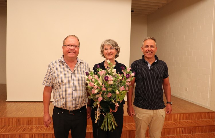 Nach sechzehn, acht und vier Jahren im Amt verabschieden sich Peter Nohl, Liliane Landucci und Matthias Knill (v.l.n.r.) aus dem Gemeinderat. Nach sechzehn, acht und vier Jahren im Amt verabschieden sich Peter Nohl, Liliane Landucci und Matthias Knill (v.l.n.r.) aus dem Gemeinderat.