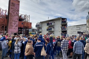 50 Jahre Ausbildungszentrum Andelfingen (AZA) 50 Jahre Ausbildungszentrum Andelfingen (AZA)