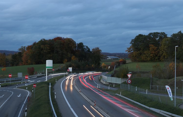 Die A4 soll durchgehend vierspurig werden. Die A4 soll durchgehend vierspurig werden.