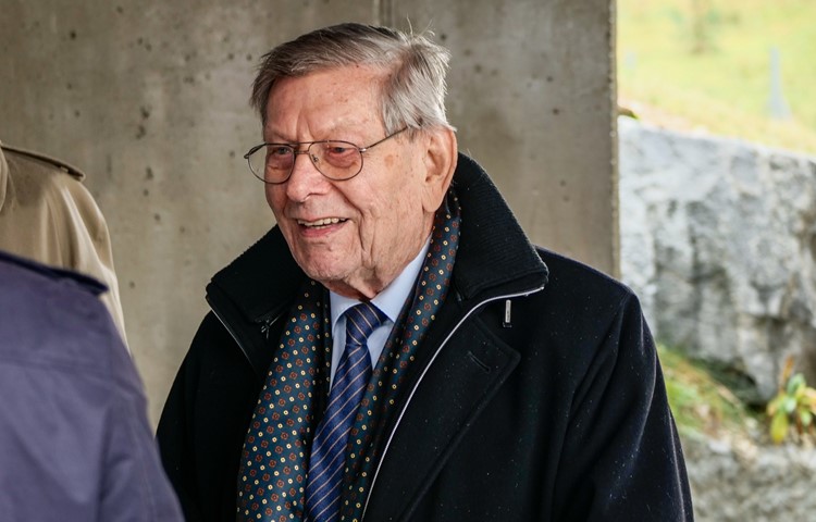 Robert Meier bei der Eröffnung des Gemeinschaftskraftwerks Inn (GKI) im November 2022. Robert Meier bei der Eröffnung des Gemeinschaftskraftwerks Inn (GKI) im November 2022.