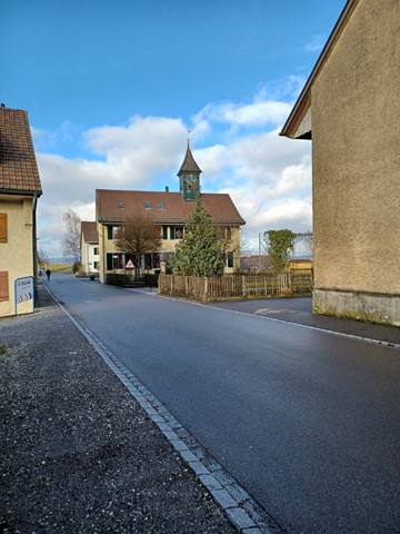 Im Sommer ist Schluss: Die Primarschule Andelfingen gibt den Standort Adlikon auf. Im Sommer ist Schluss: Die Primarschule Andelfingen gibt den Standort Adlikon auf.