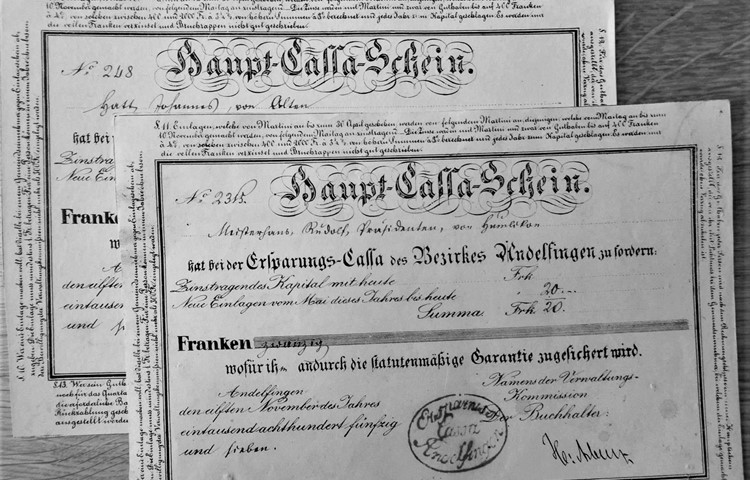 Diese beiden Anteilsscheine der Bank wurden 2021 im Internet zum Verkauf angeboten. Diese beiden Anteilsscheine der Bank wurden 2021 im Internet zum Verkauf angeboten.