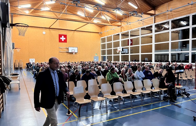 Auftritt Walter Staub – Dämpfer war nicht das Nein zur Vorlage, sondern der schlechte Stil von Stimmberechtigten. Auftritt Walter Staub – Dämpfer war nicht das Nein zur Vorlage, sondern der schlechte Stil von Stimmberechtigten.