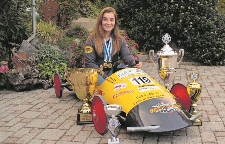 Nach elf Jahren beendete Sanja Hilpertshauser ihre erfolgreiche Seifenkistenkarriere. Nach elf Jahren beendete Sanja Hilpertshauser ihre erfolgreiche Seifenkistenkarriere.