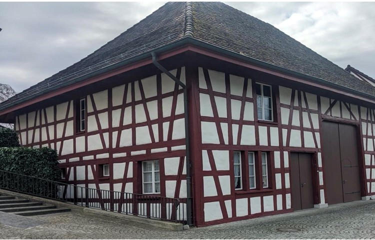 Paradebeispiele: Das Mesmerhaus in Hausen ... Paradebeispiele: Das Mesmerhaus in Hausen ...