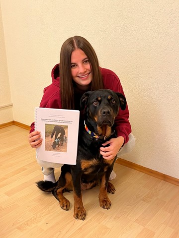 Mit ihrer Hündin Donna versuchte sich Shannon Eberhard im Mantrailing.