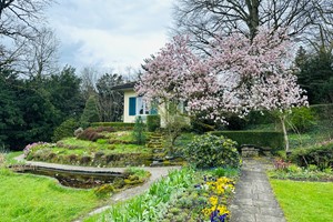 Frühlingsbildstory vom Schlosspark Andelfingen Frühlingsbildstory vom Schlosspark Andelfingen