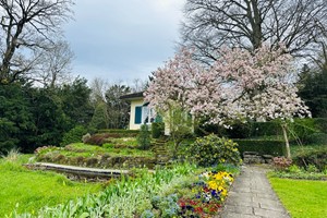 Frühlingsbildstory vom Schlosspark Andelfingen Frühlingsbildstory vom Schlosspark Andelfingen