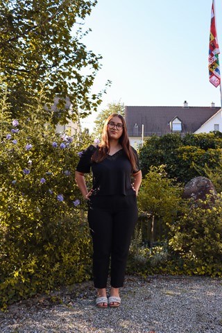 Seit April präsidiert Naemi Dimmeler aus Ellikon an der Thur die Junge SVP Kanton Zürich. Seit April präsidiert Naemi Dimmeler aus Ellikon an der Thur die Junge SVP Kanton Zürich.