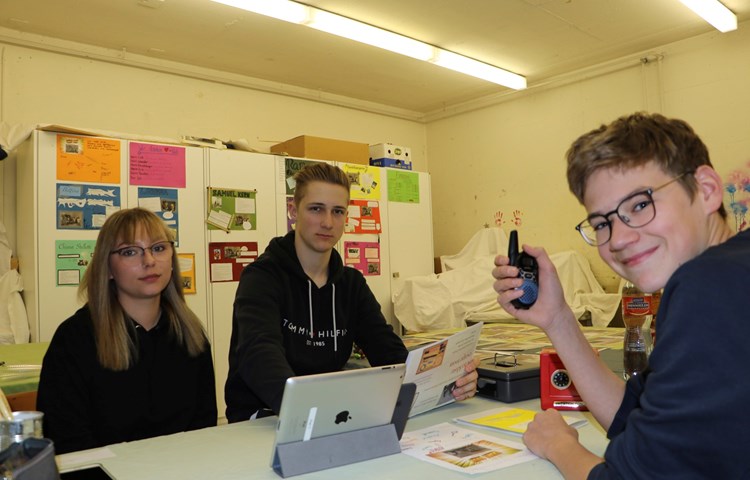 Sekschüler der Klasse 3 B1 in Andelfingen haben im Rahmen des Projektunterrichts einen Escape Room erstellt. Sekschüler der Klasse 3 B1 in Andelfingen haben im Rahmen des Projektunterrichts einen Escape Room erstellt.