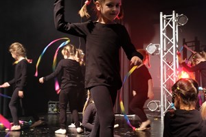 «Wältreis» mit dem Kindertanz Wyland «Wältreis» mit dem Kindertanz Wyland