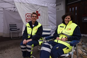 (Stürmischer) Frühlingsmarkt in Flaach (Stürmischer) Frühlingsmarkt in Flaach