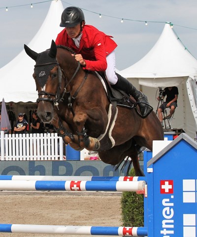 Pius Schwizer holte sich in Humlikon seinen dritten SM-Titel. Pius Schwizer holte sich in Humlikon seinen dritten SM-Titel.